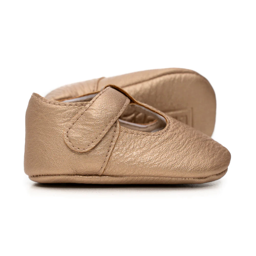 Sweet Swag Shoes - That's So Darling