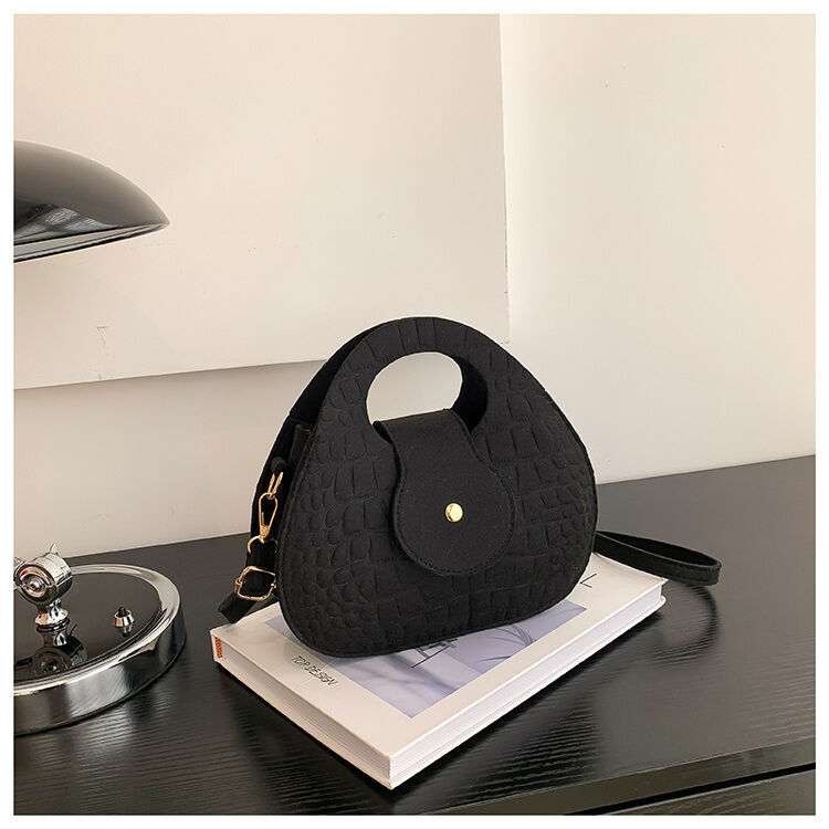Felt Alligator Purse - That's So Darling